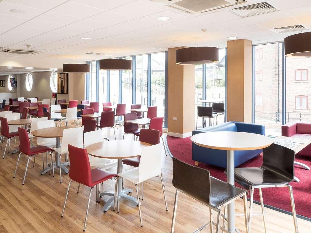 Travelodge Newcastle Central Nhà hàng bức ảnh